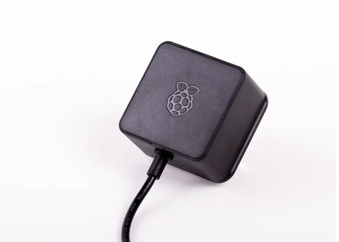 Official Raspberry Pi 15W USB-C Power Supply - For Raspberry Pi 4 & PI 400 (Black)